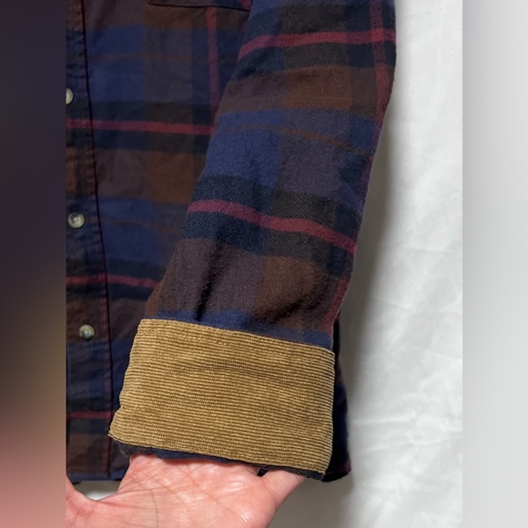 Cotton Plaid Flannel Button Up Shirt w/ Corduroy Cuffs Fall Casual Winter Layer - Picture 2 of 7
